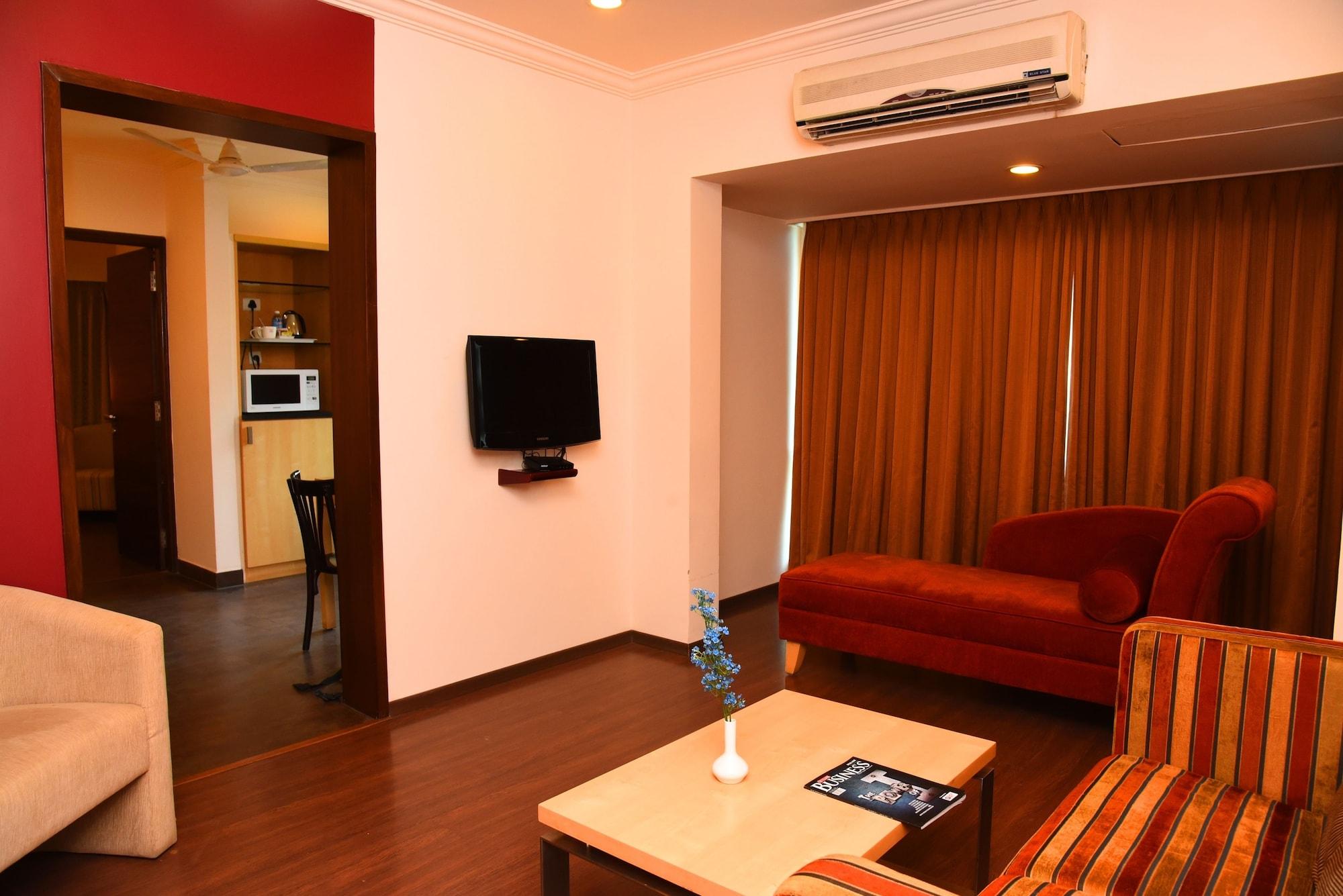 Royal Orchid Suites Whitefield Bangalore Bagian luar foto