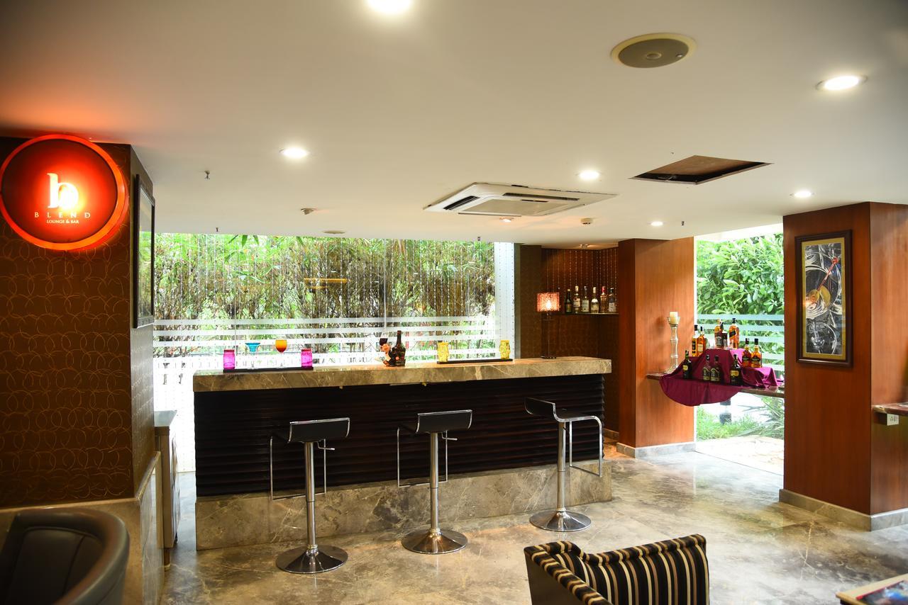 Royal Orchid Suites Whitefield Bangalore Bagian luar foto