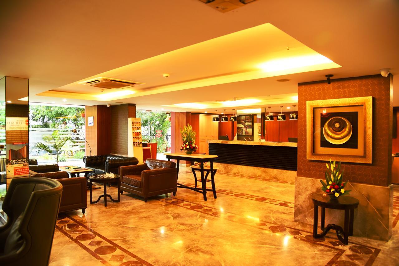 Royal Orchid Suites Whitefield Bangalore Bagian luar foto