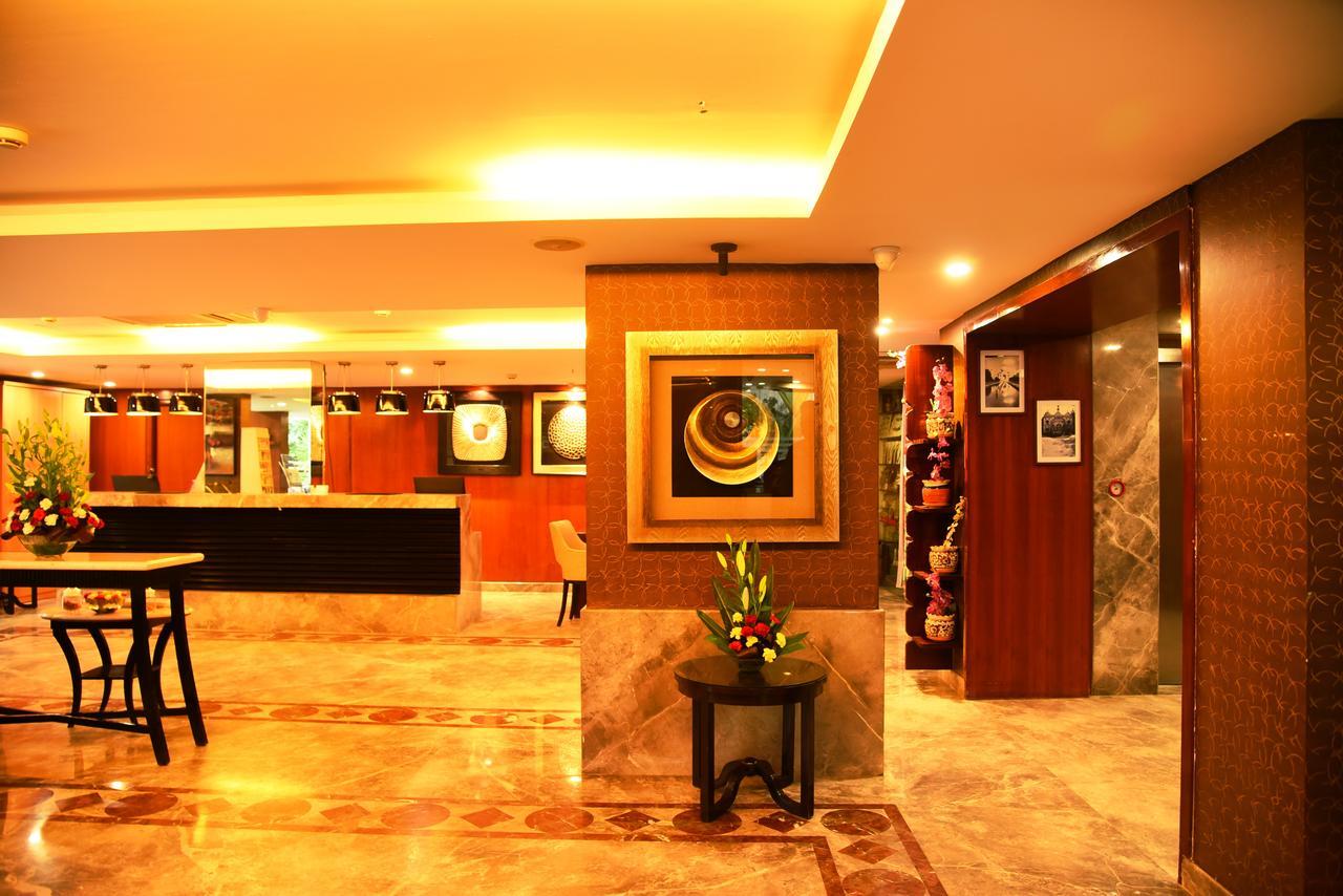 Royal Orchid Suites Whitefield Bangalore Bagian luar foto